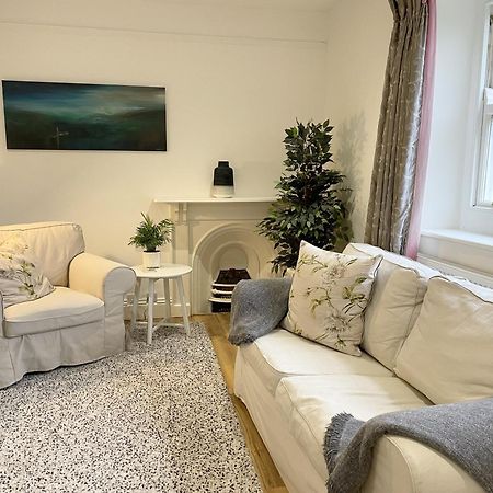 The Mount Somerton Retreat - Nr Bruton, Glastonbury, The Spectacular Wells Cathedral, Millfield School, Leonardo Helicopters, Yeovilton Extérieur photo