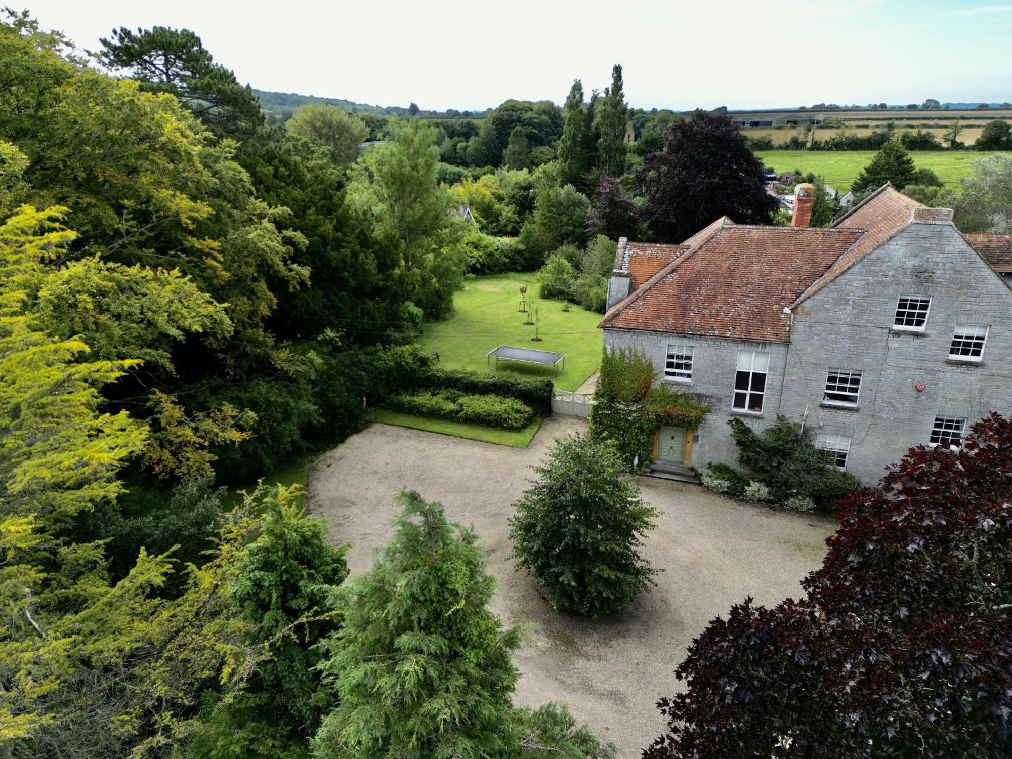 The Mount Somerton Retreat - Nr Bruton, Glastonbury, The Spectacular Wells Cathedral, Millfield School, Leonardo Helicopters, Yeovilton Extérieur photo
